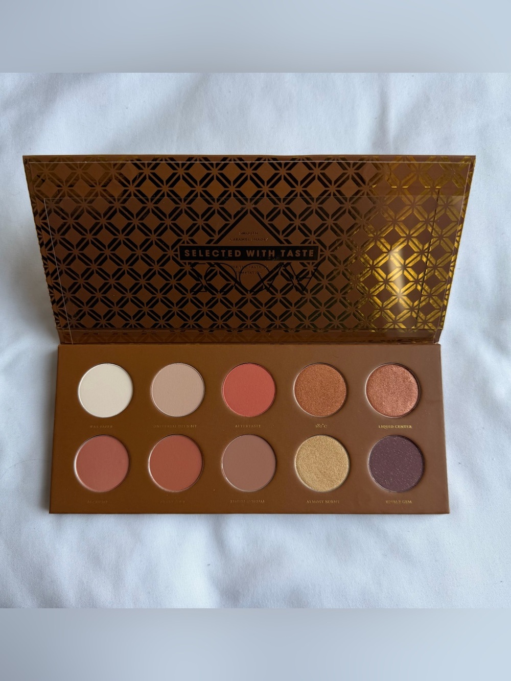 Zoeva Caramel Melange Warm Eyeshadow Palette - Neutral & Copper Shades